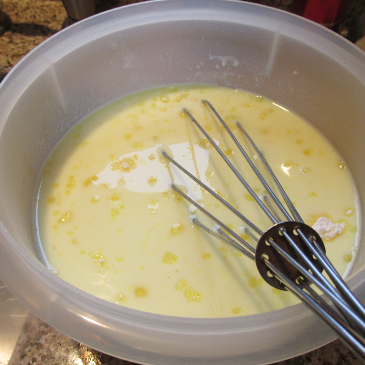 Mixing the lemon pudding and other ingredients