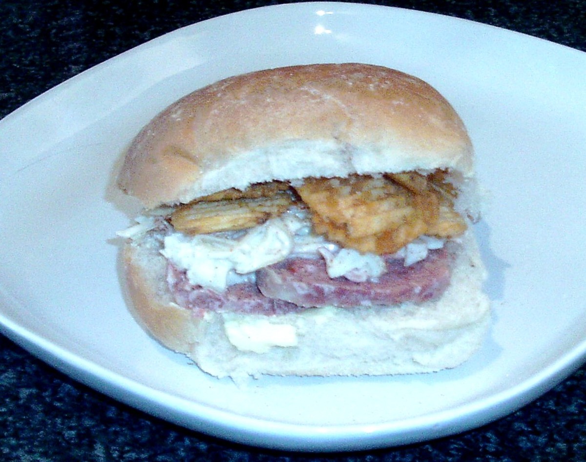 Corned beef is topped with coleslaw and steak crisps