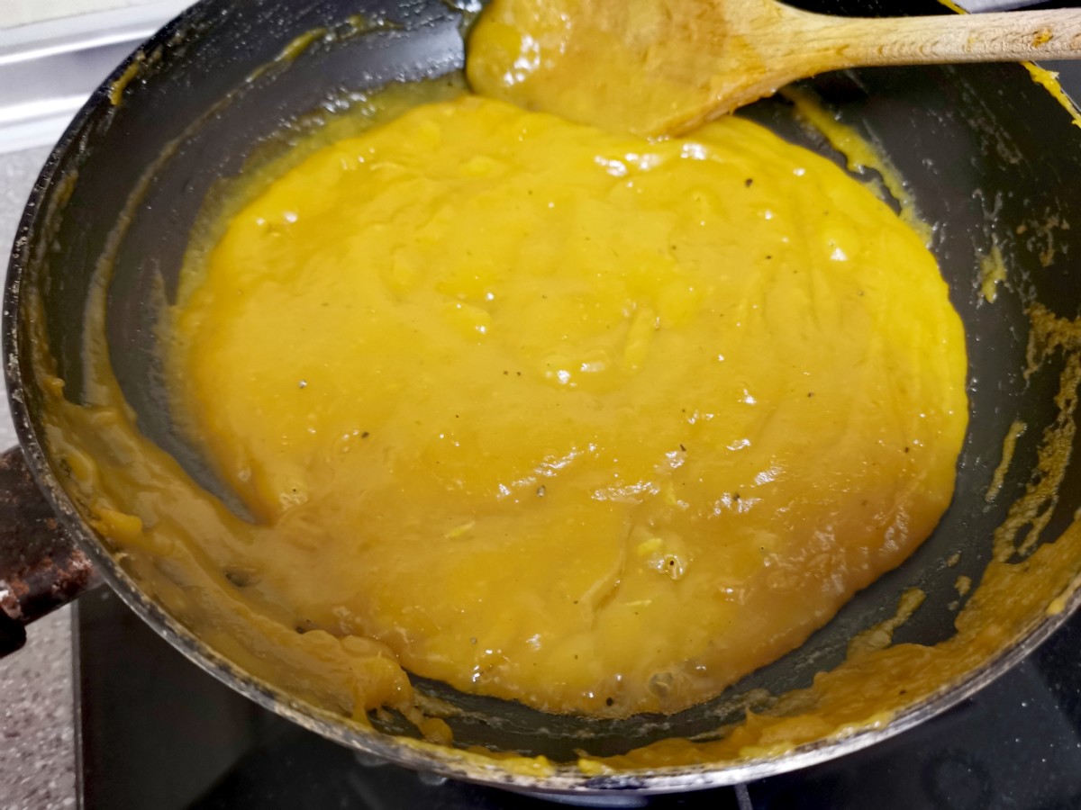 mango-custard-halwa