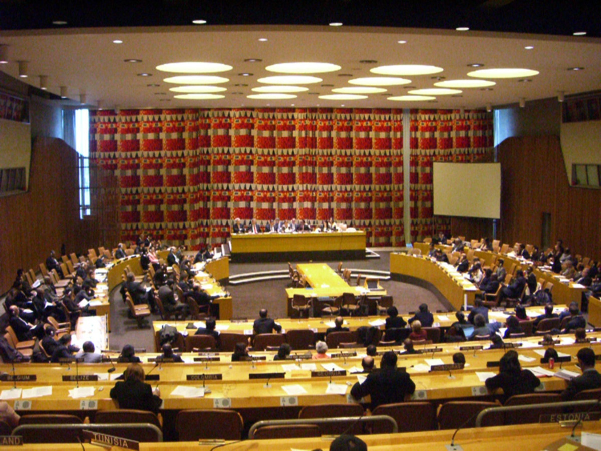 Экосос оон. Зал экономического и социального совета ООН. Экономический и социальный совет ООН (ЭКОСОС).