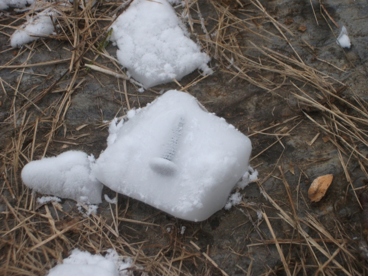 Dry ice frost