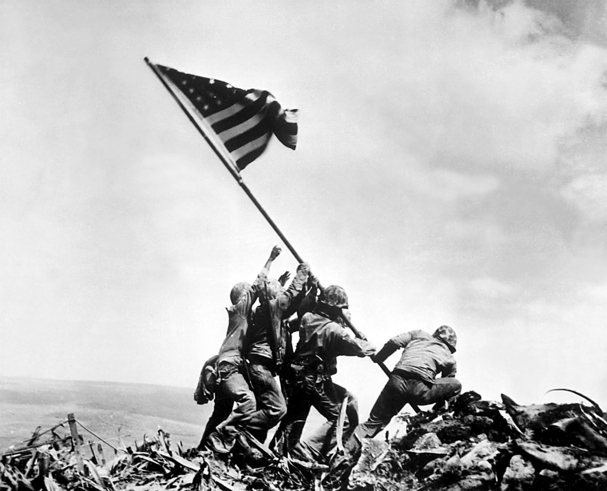 The Battle of Iwo Jima (1945) 