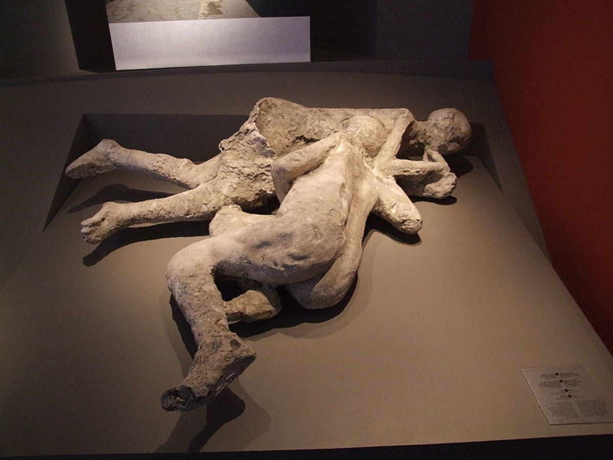 pompeii ruins bodies