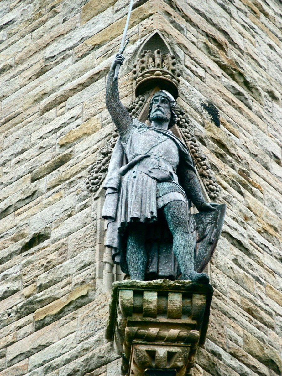 Wallace statue on the Wallace Monument, Stirling
