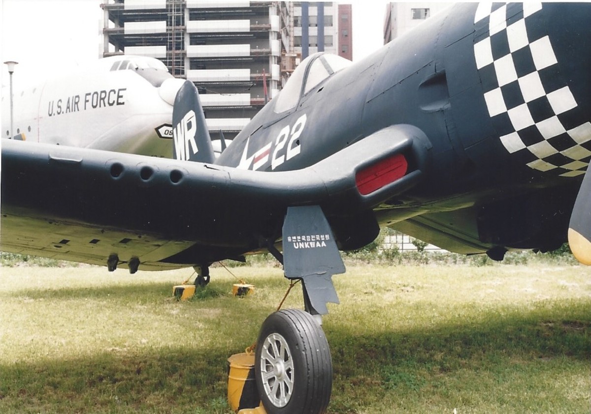 An F4U Corsair. An F4U Corsair.
