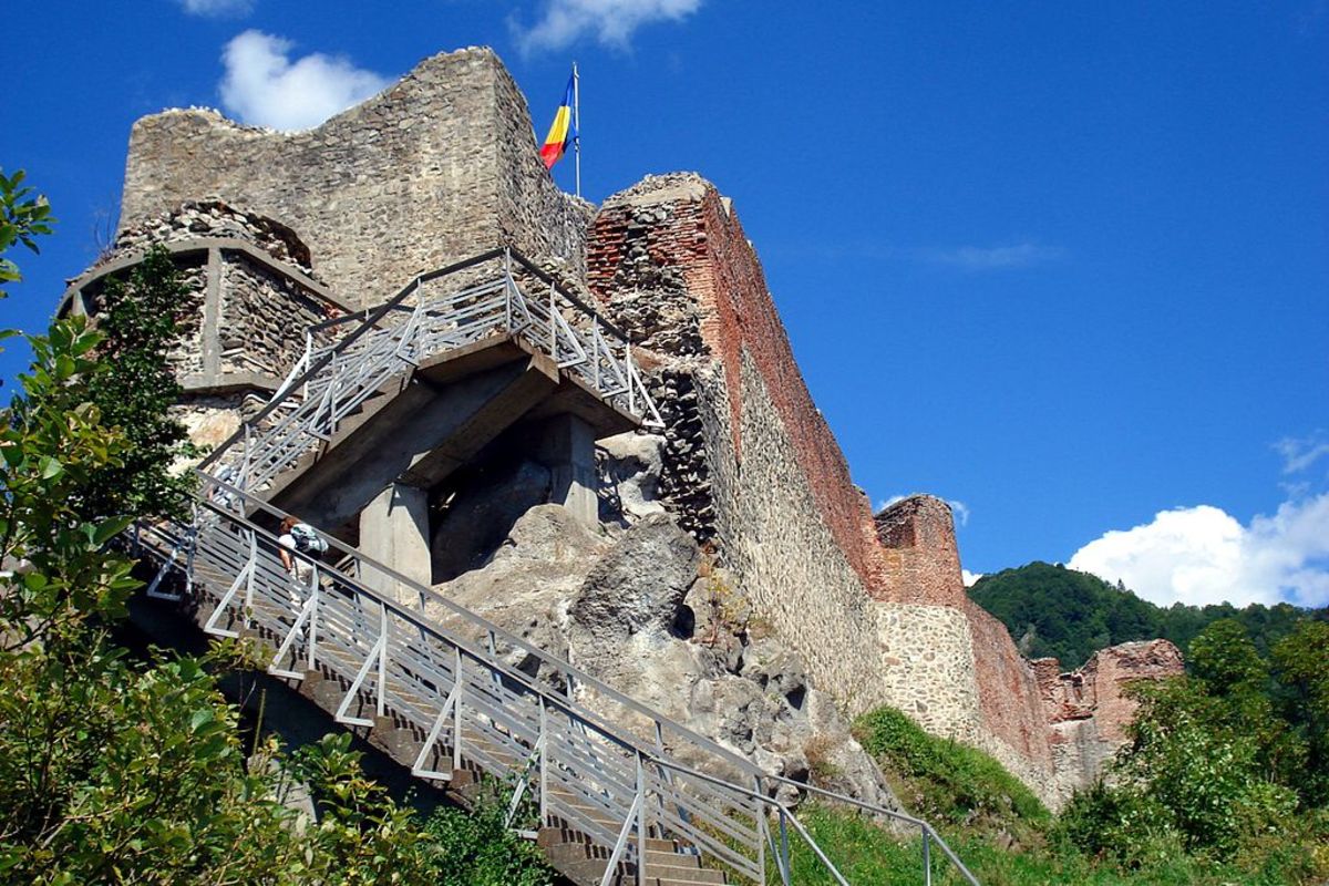 Poenari Castle, Romania: the famed lair of Vlad III 