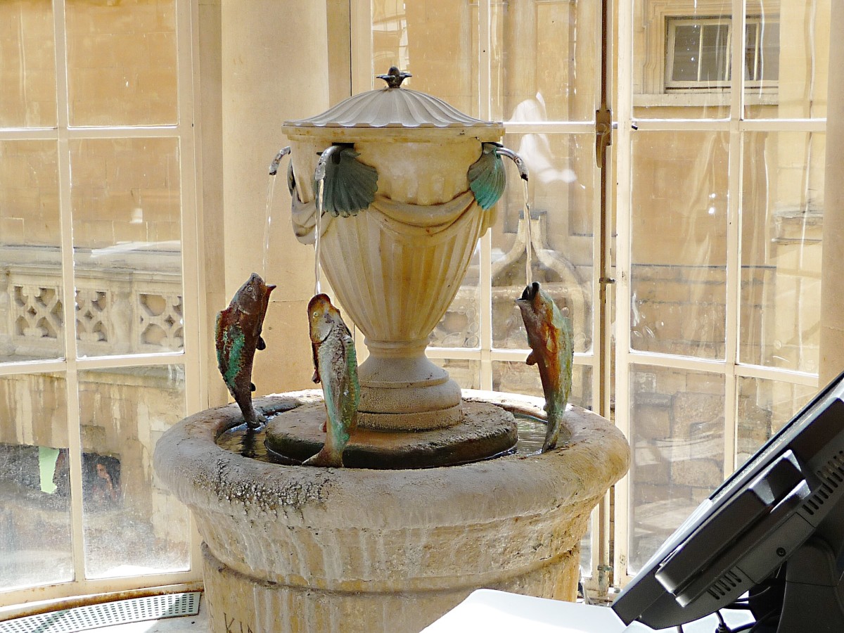 The Roman Baths in Somerset: A Hot Spring and a Goddess - Owlcation