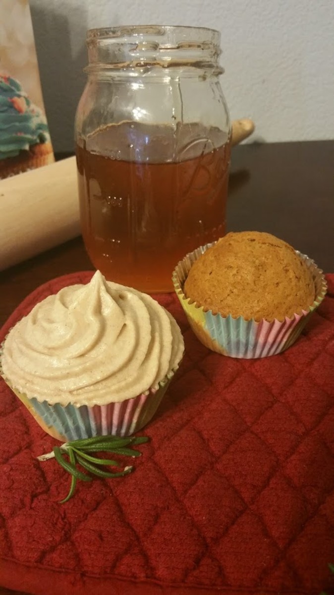 Honey rosemary spice cupcakes with honey cinnamon frosting
