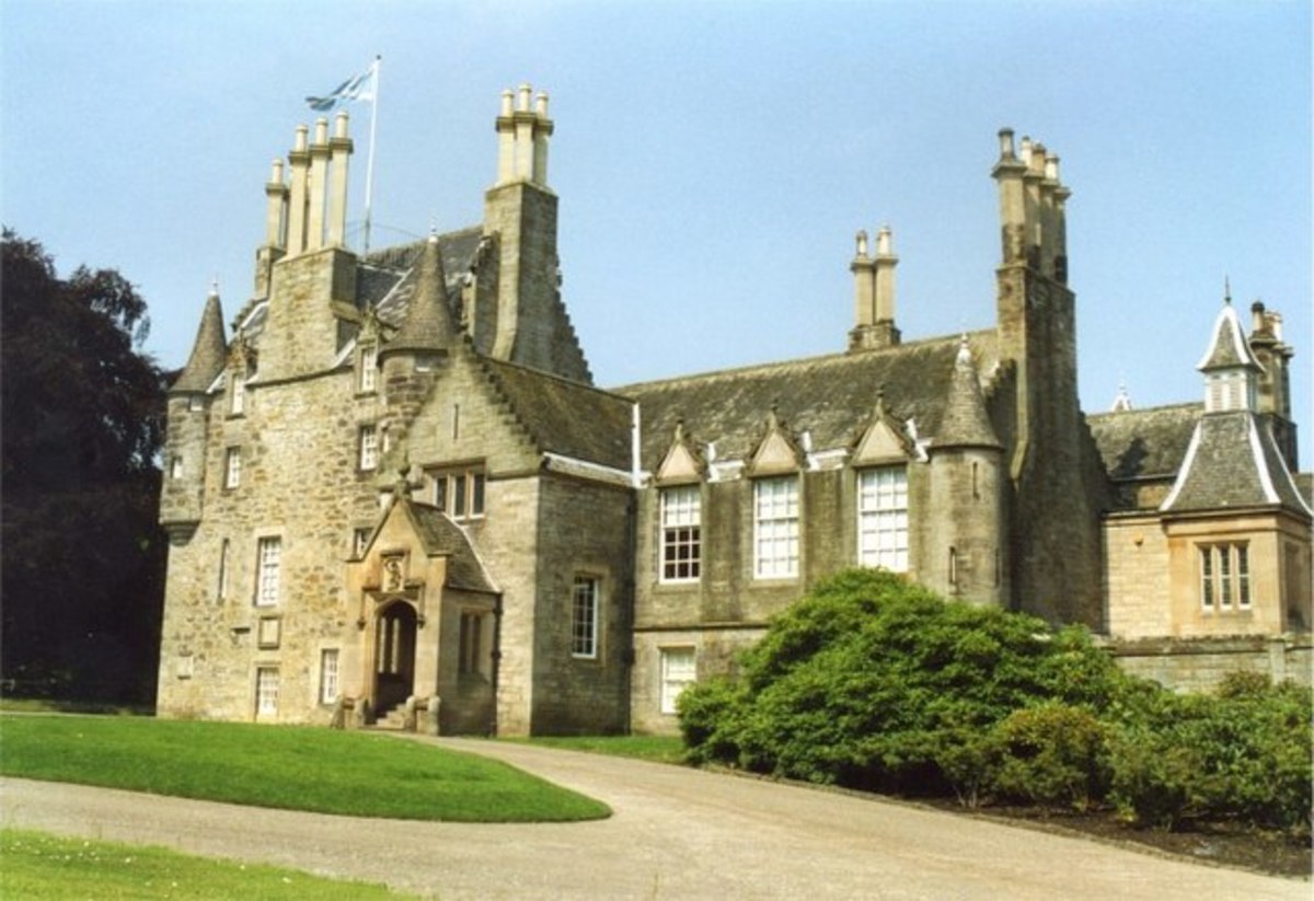 Lauriston Castle, John Law's childhood home.