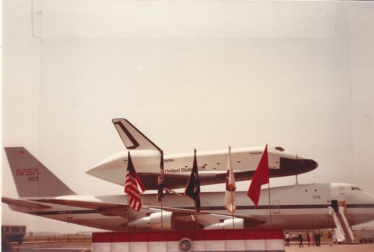 The Space Shuttle Enterprise arrives at Dulles IAP.