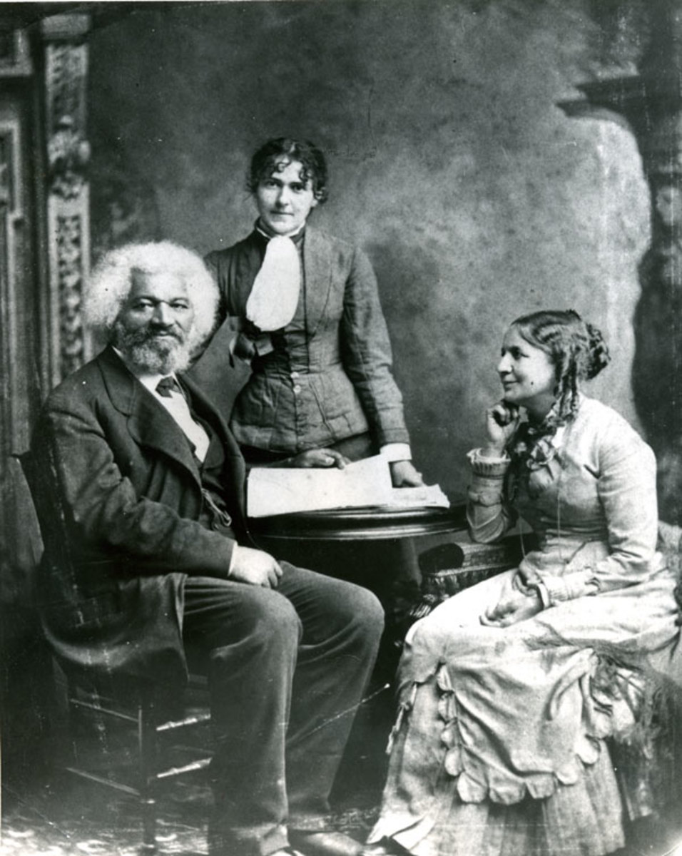 Helen Pitts Douglass (1838 – 1903), seated, with her husband Frederick Douglass. The standing woman is her sister, Eva Pitts. 