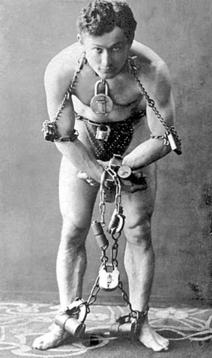 Harry Houdini.