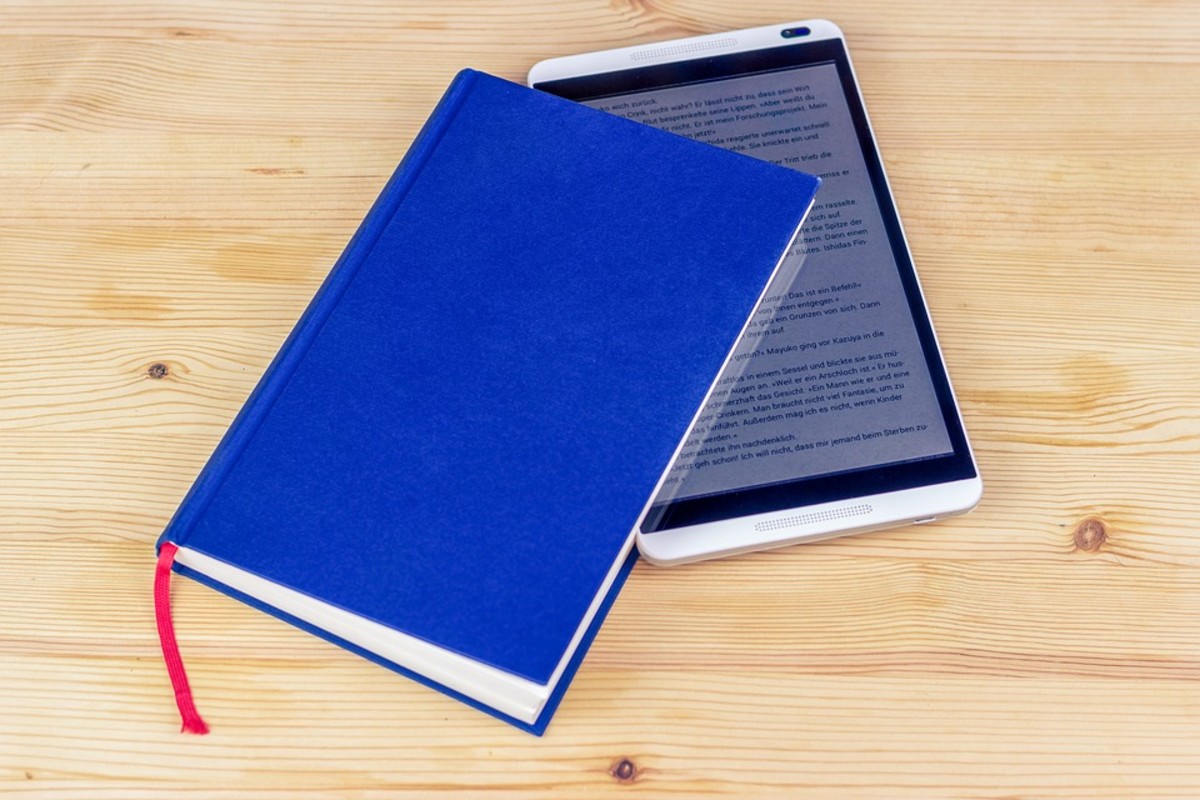 E-Books vs. Print Books: Which Should You Choose?