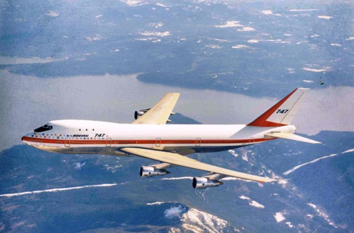 Is It Possible to Convert the Boeing 747 Into a Bomber? - Owlcation