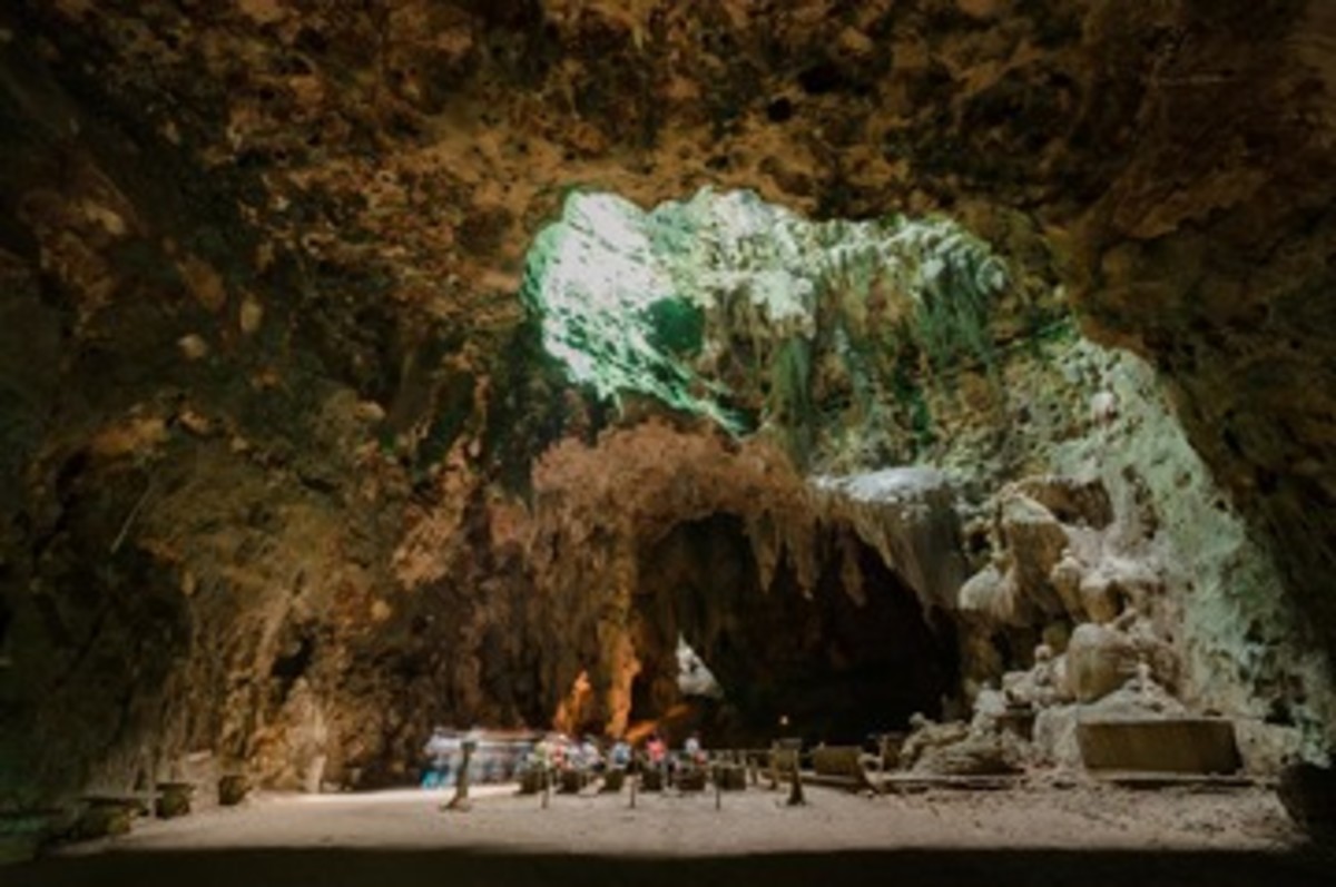  A breathtaking view of the chapel inside Callao Cave's first chamber. Photo by Reiniel Pasquin.