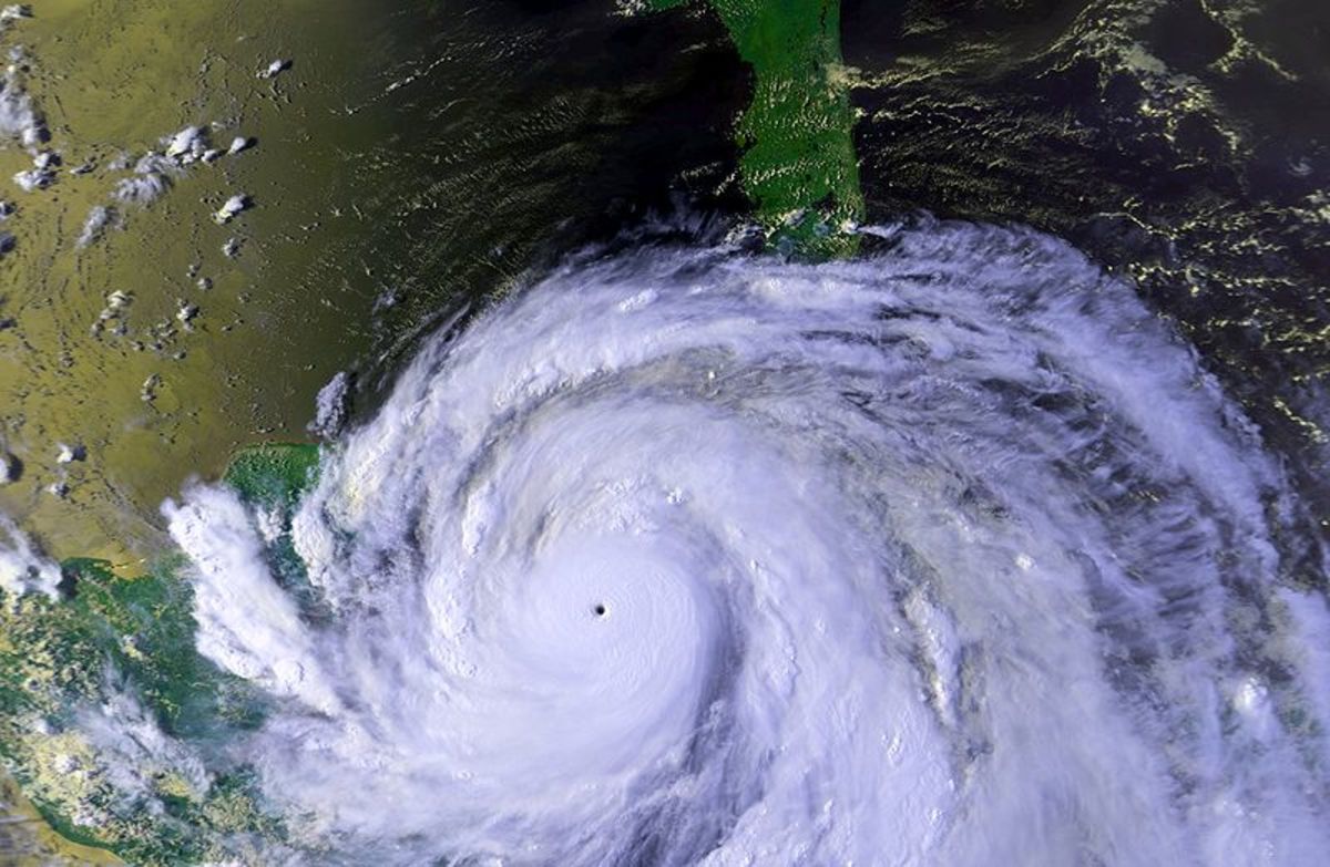 Hurricane Gilbert as a Category 5 hurricane, close to its peak intensity.