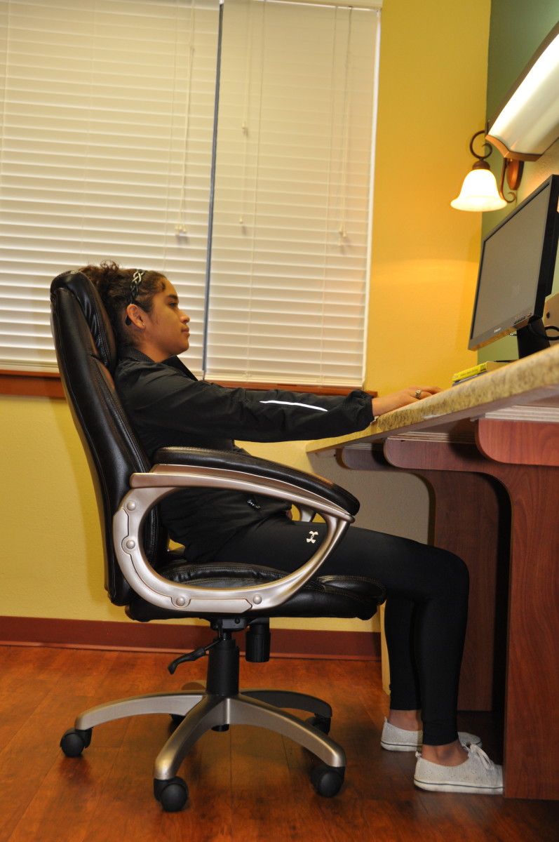 My Top 3 Neck and Upper Back Exercises for Desk Workers HealthProAdvice