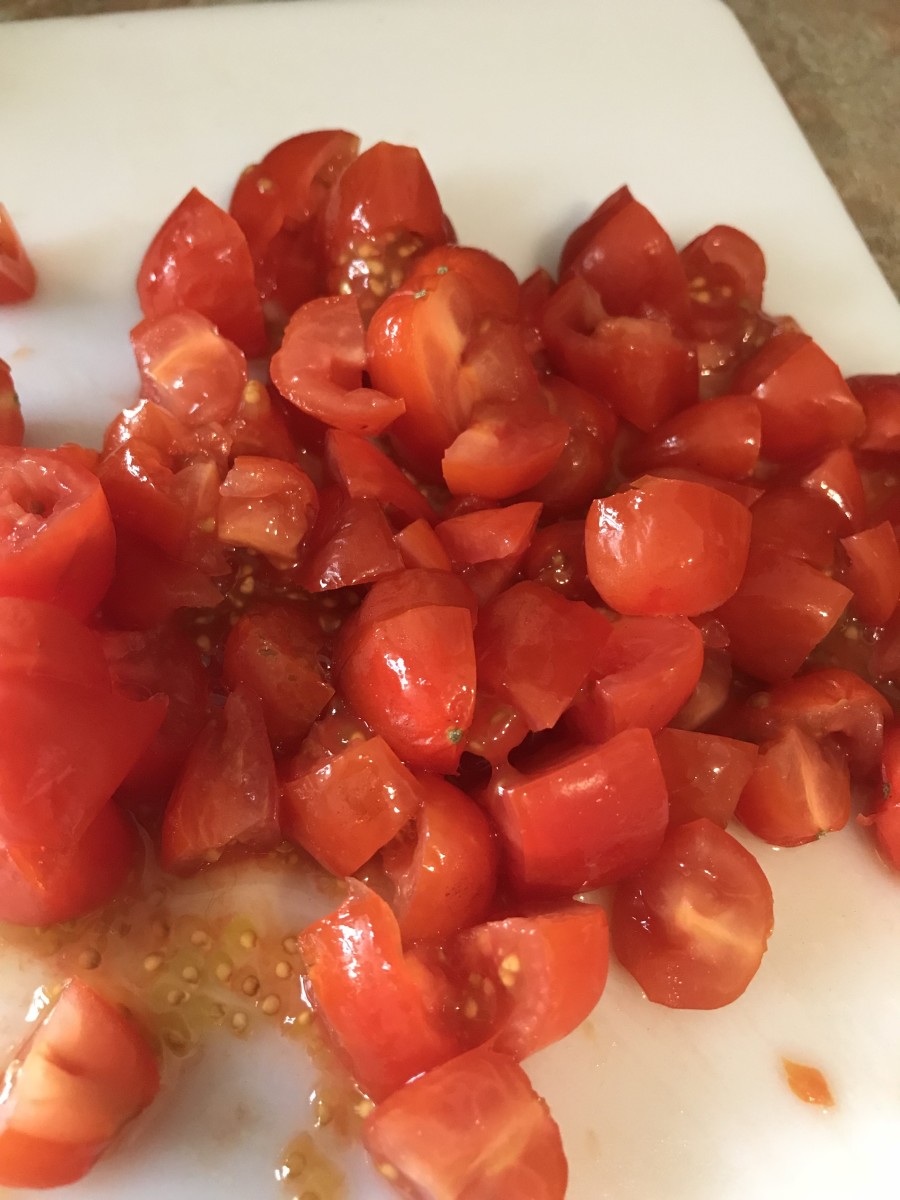 I like tomatoes with firmer flesh and less juice for salsa, so I pick Romas or cherry tomatoes. I had cherry tomatoes in the fridge so that's what I used here. 