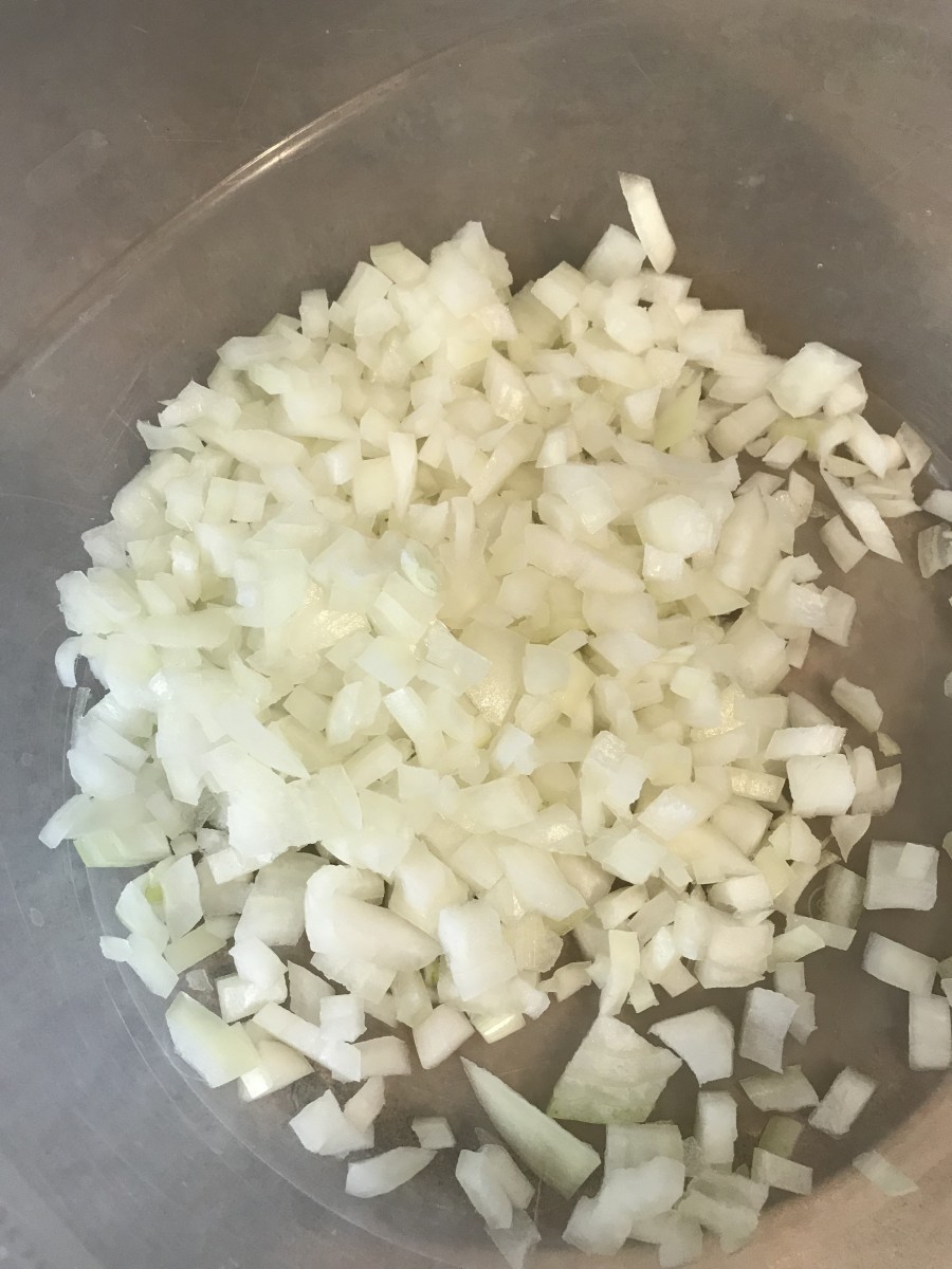 I usually use yellow onions, but I like white onions for this. You can use whatever you have, but I like the milder white onions for this salsa.