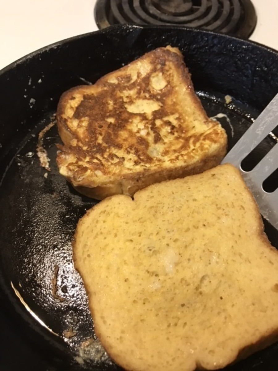 The French Toast is ready when it puffs slightly, and is golden brown and crispy on both sides.