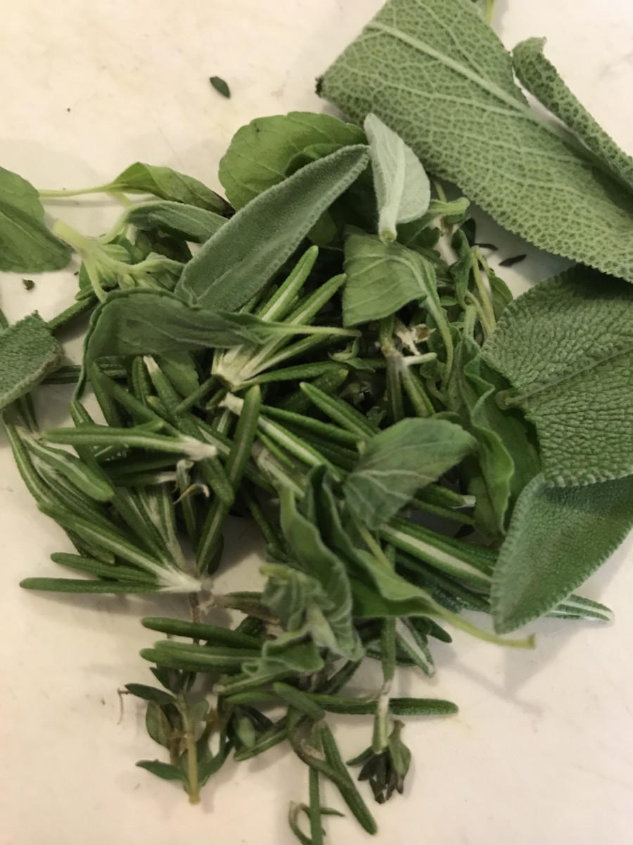 Fresh herbs bring incredible flavor to the party. Use 3-4 sprigs each of oregano, thyme, rosemary and sage. Mince them finely for the herb butter.