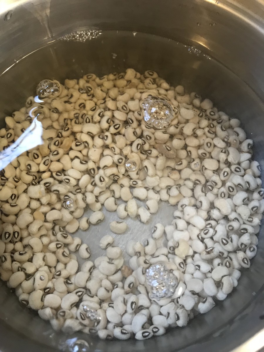 Add water or broth. Black eyed peas in general take about four times the amount of liquid to the amount of peas. So for this recipe use four cups of water or broth.