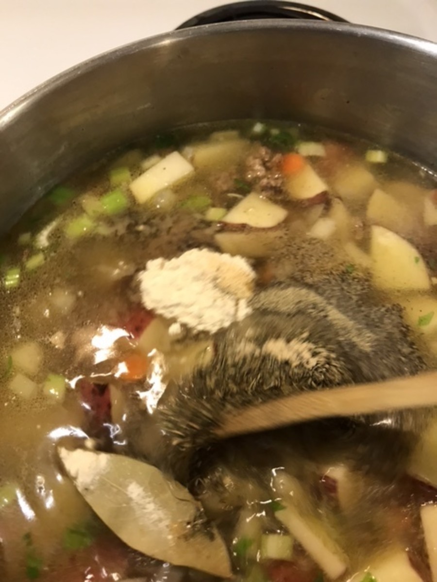 Bring the pot to a boil, reduce it to a simmer and simmer for just at 15-20 minutes. It really doesn't take long - just simmering until the potatoes and vegetables are tender is all that's needed.