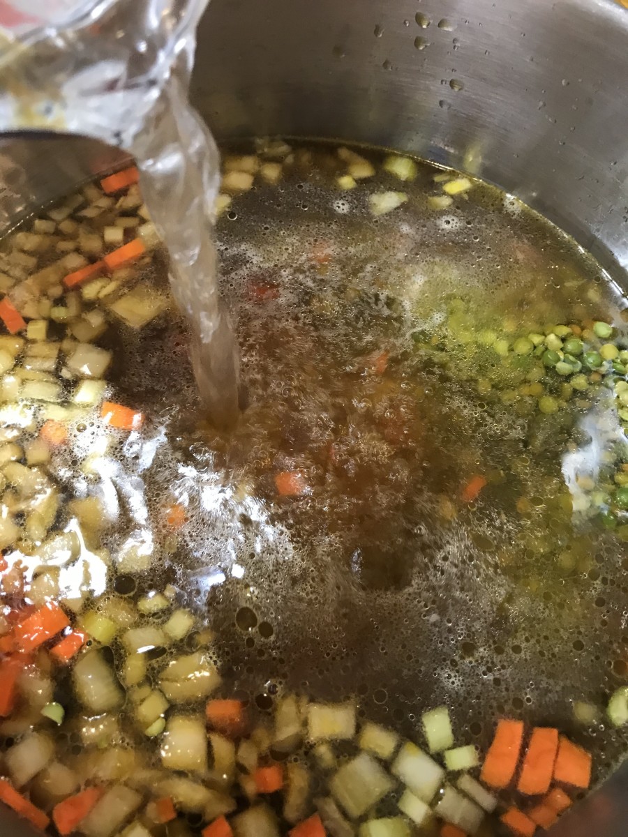 I like using ham broth when I have it, and since the flavor is so strong, I'll use half ham broth and half water. You can use whatever you like though - vegetable or chicken broth both work, as does just plain water.