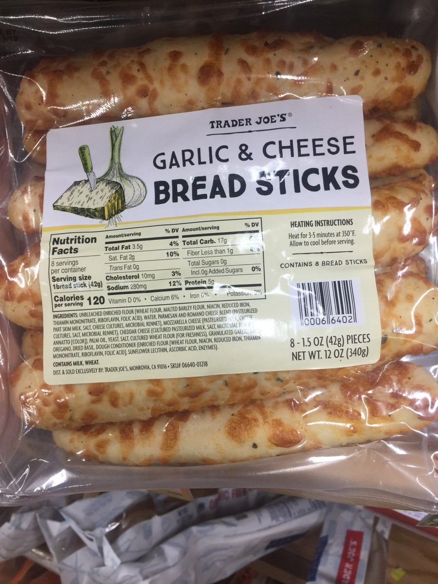 I've been eating these delicious breadsticks since I was a kid, and I'm delighted to report that they haven't changed a bit. 