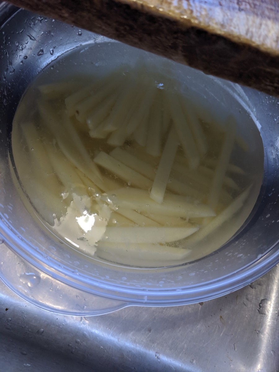 Let the fries soak in water for 30 minutes