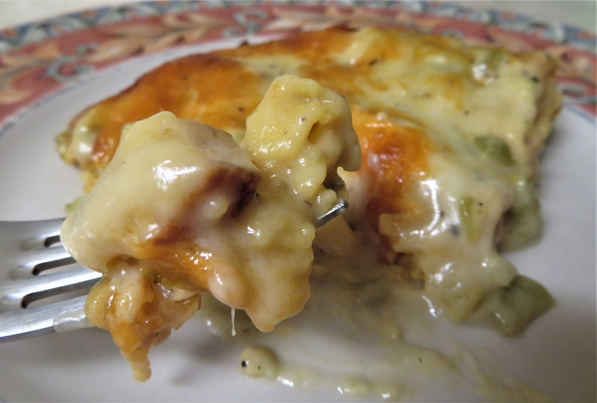 Creamy Green Enchilada Casserole With Vegetarian and Meat Options: An Illustrated Guide