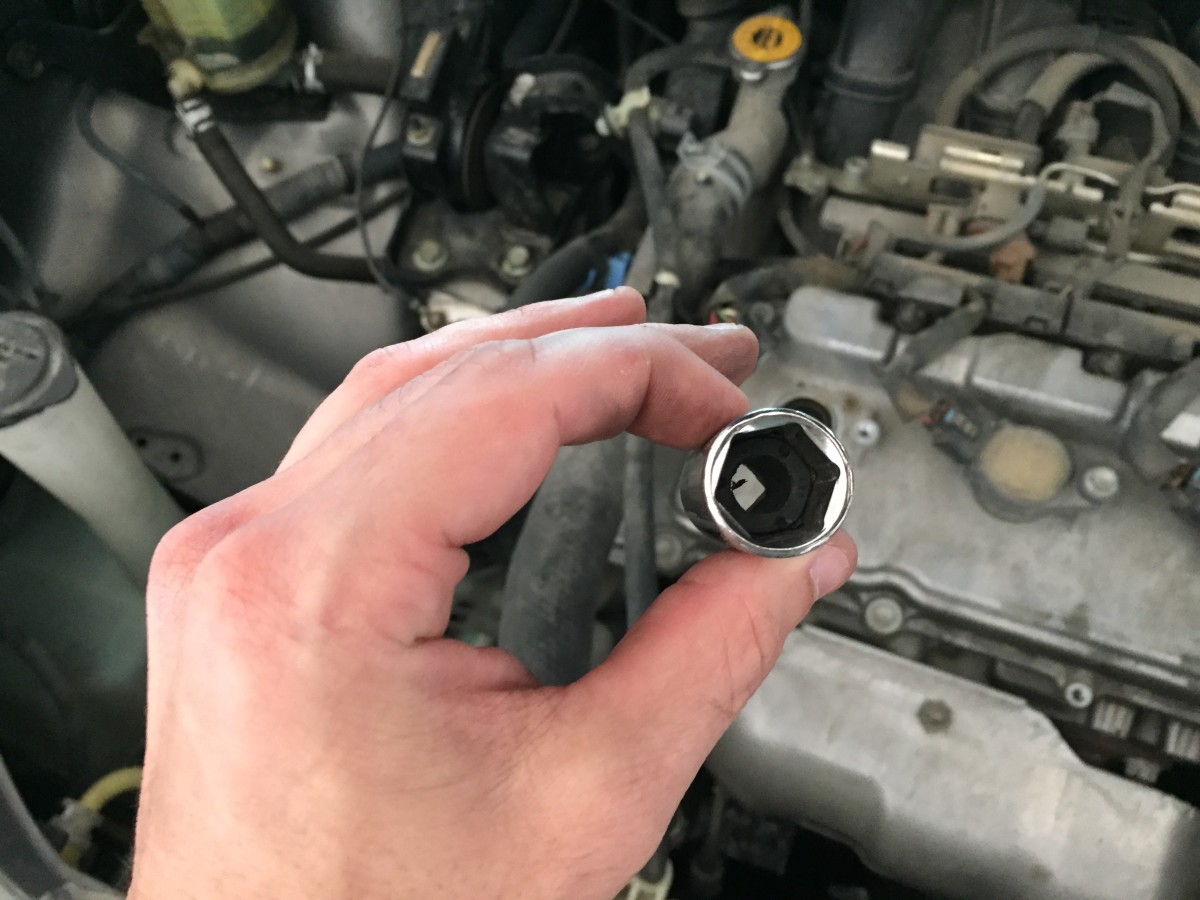how-to-change-the-spark-plugs-in-your-2004-2005-2006-2007-2008-toyota-sienna-step-by-step