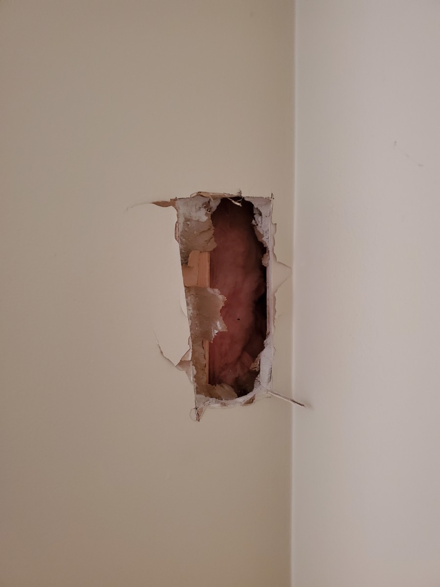 The Best Patching Materials for Drywall Hole Repair
