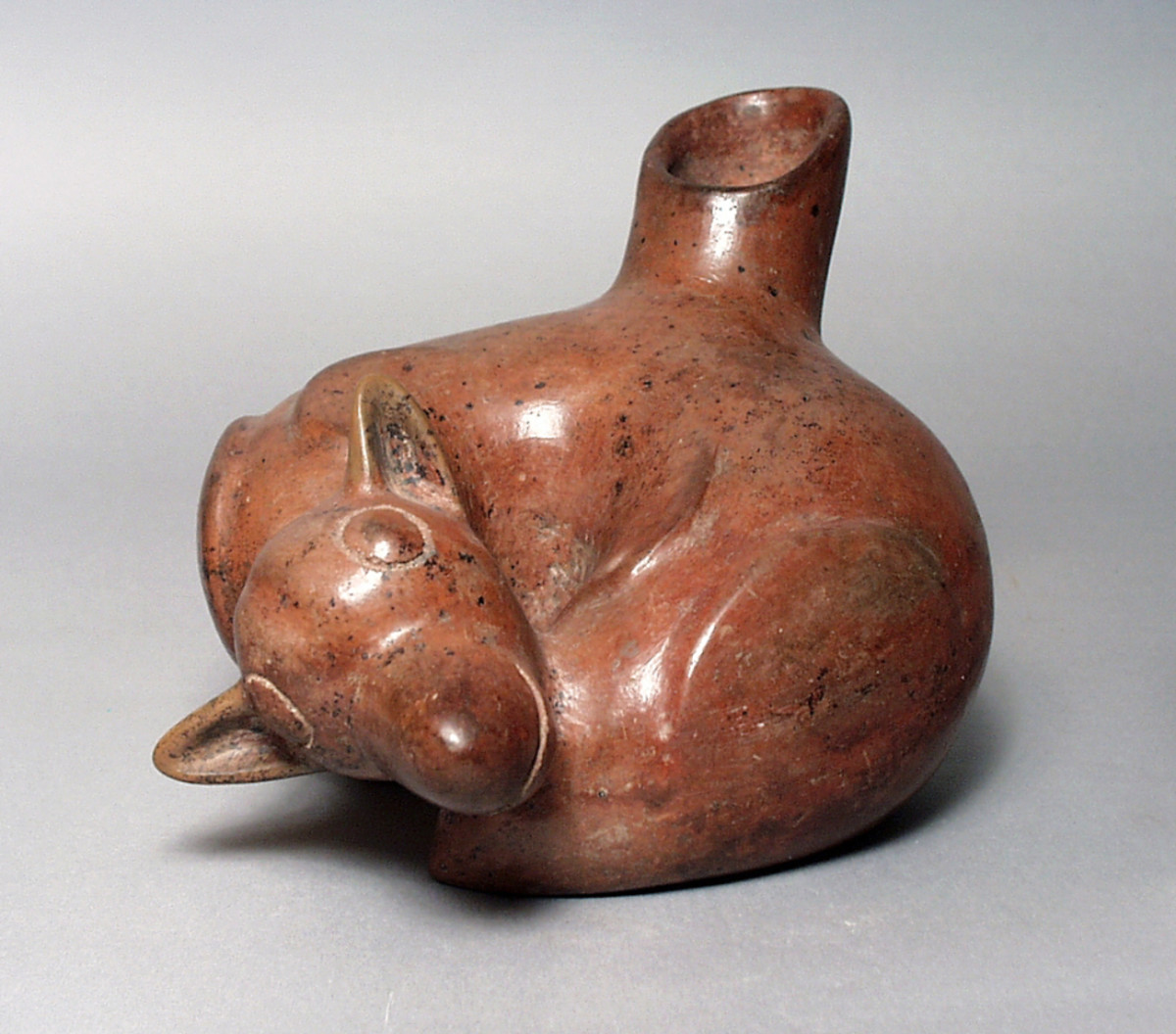Native American curled dog vessel, c. 200 BC–500 AD