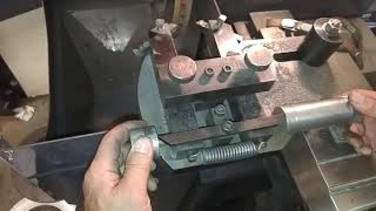 How to Resurface a Brake Rotor on a Rotor Cutting Machine (With Video