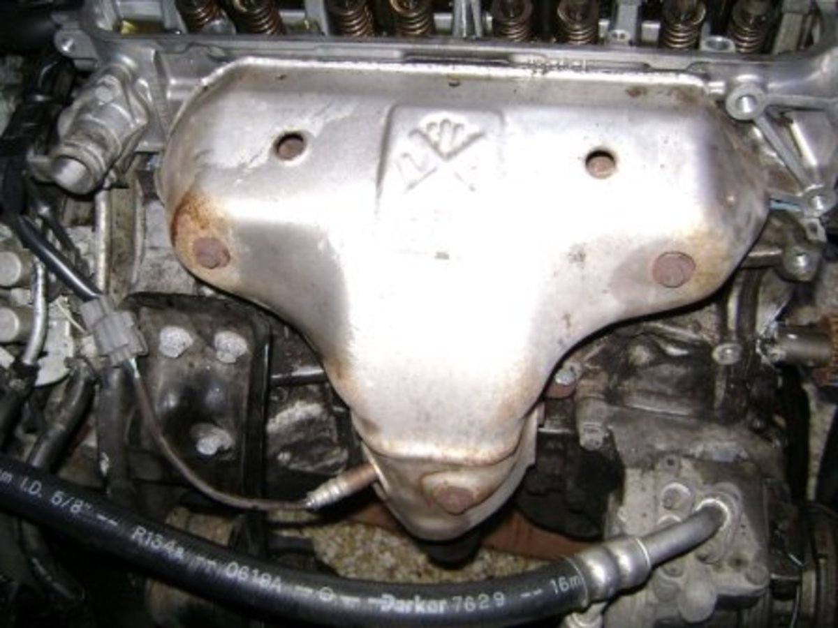 How to Replace a Honda Accord I4 Head Gasket (19982002) AxleAddict