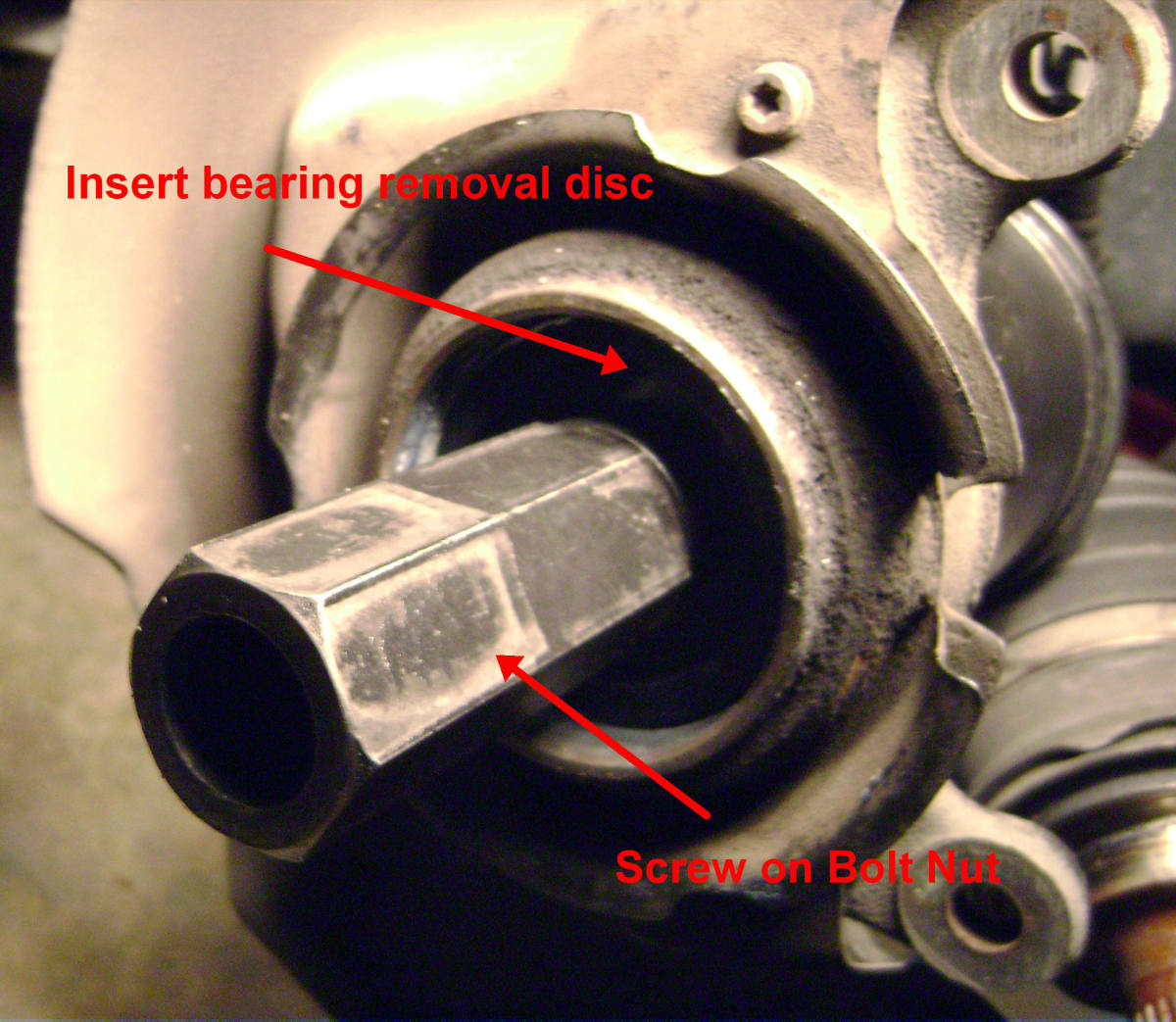 Q.  Insert bearing removal disc