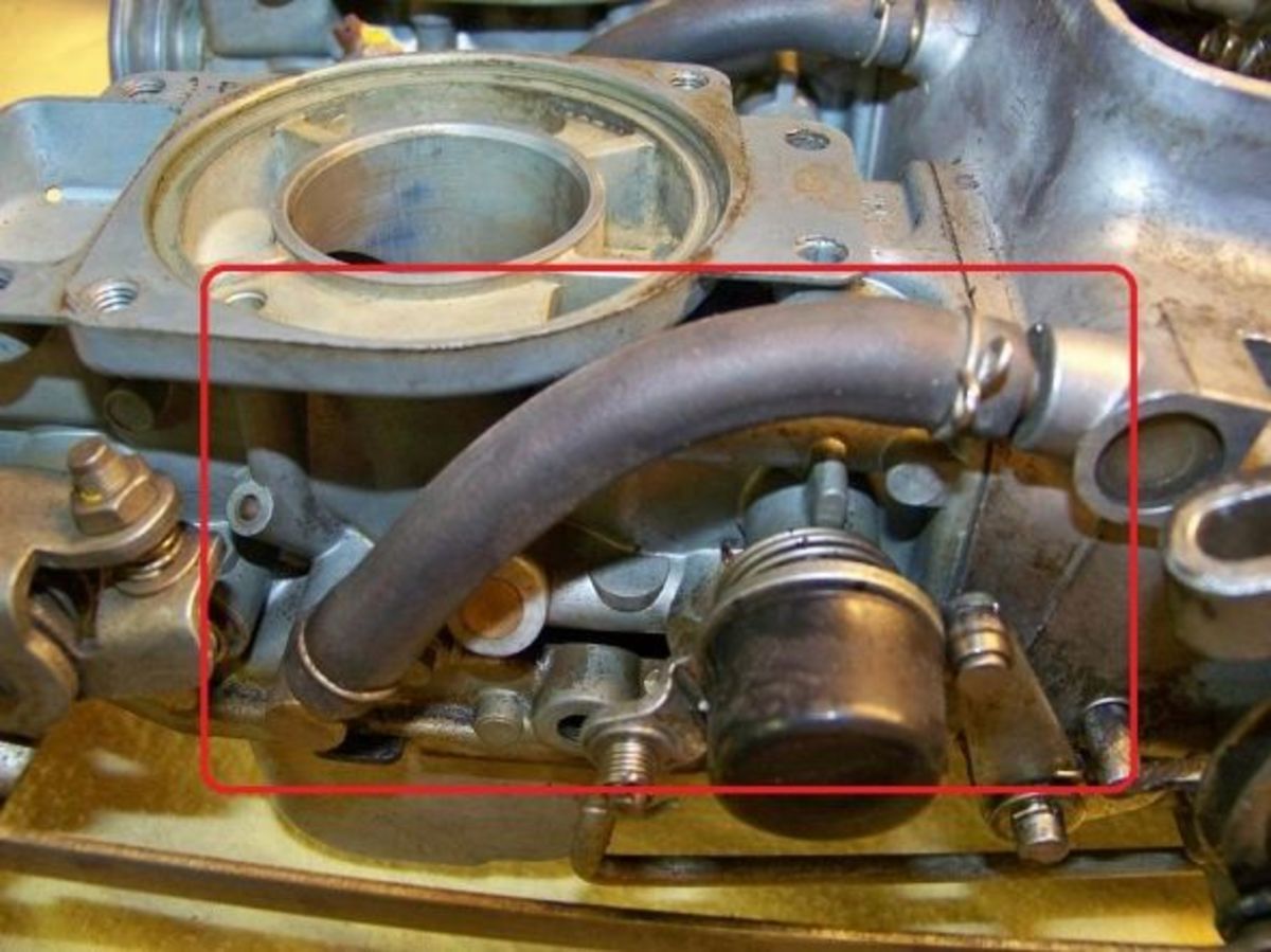 goldwing-carburetor-cleaning