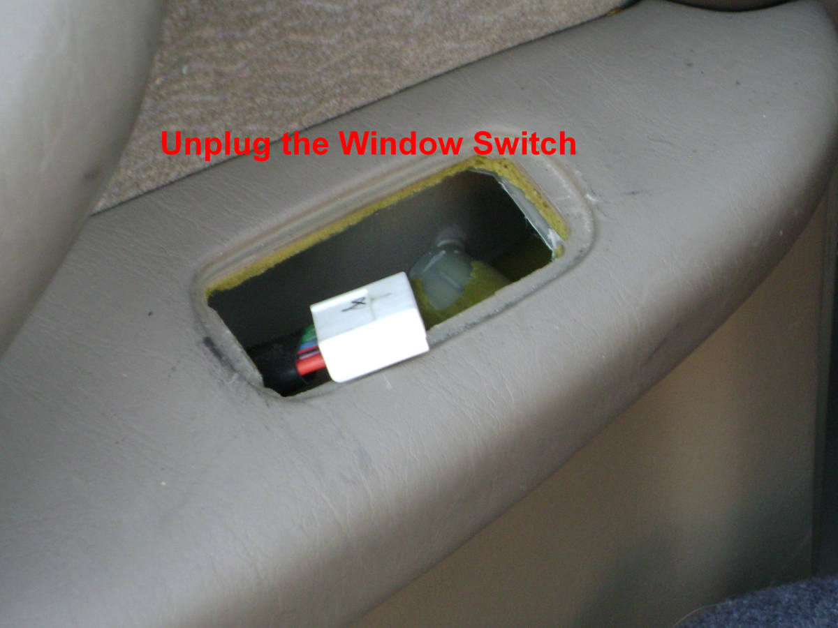 Toyota Camry Rear Door Panel Power Window Switch Plug