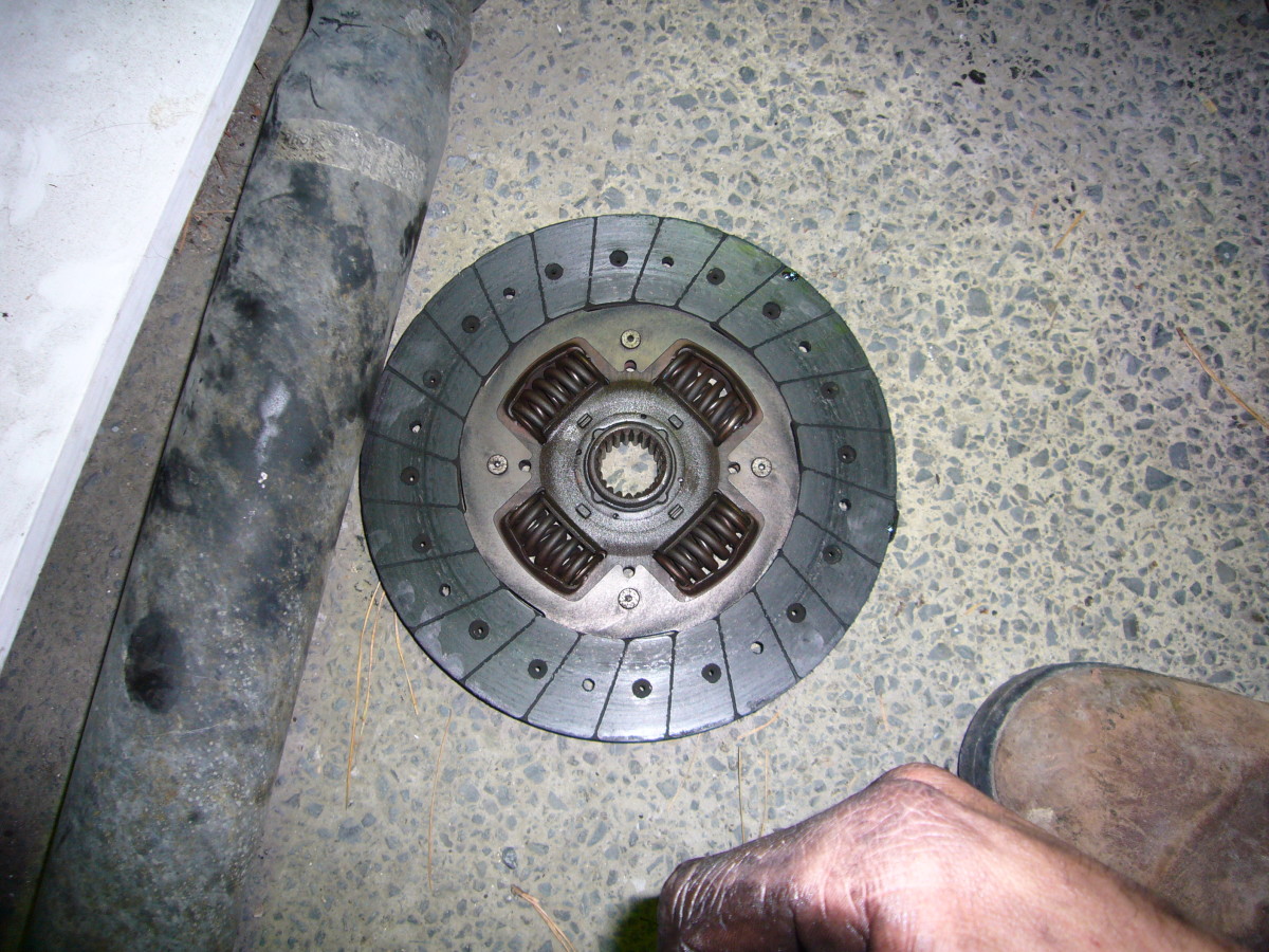A worn out clutch disc may cause slippage.