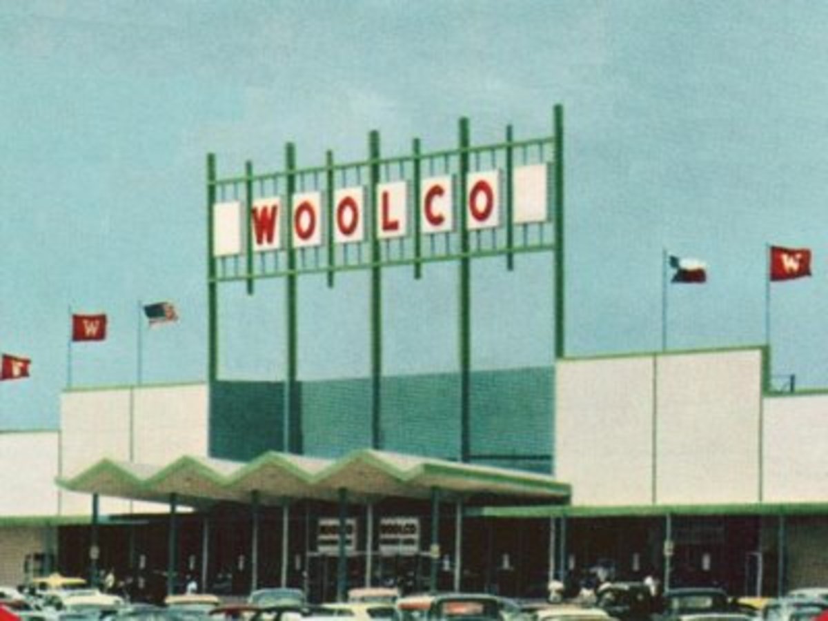 Woolco (out of F.W. Woolworth)