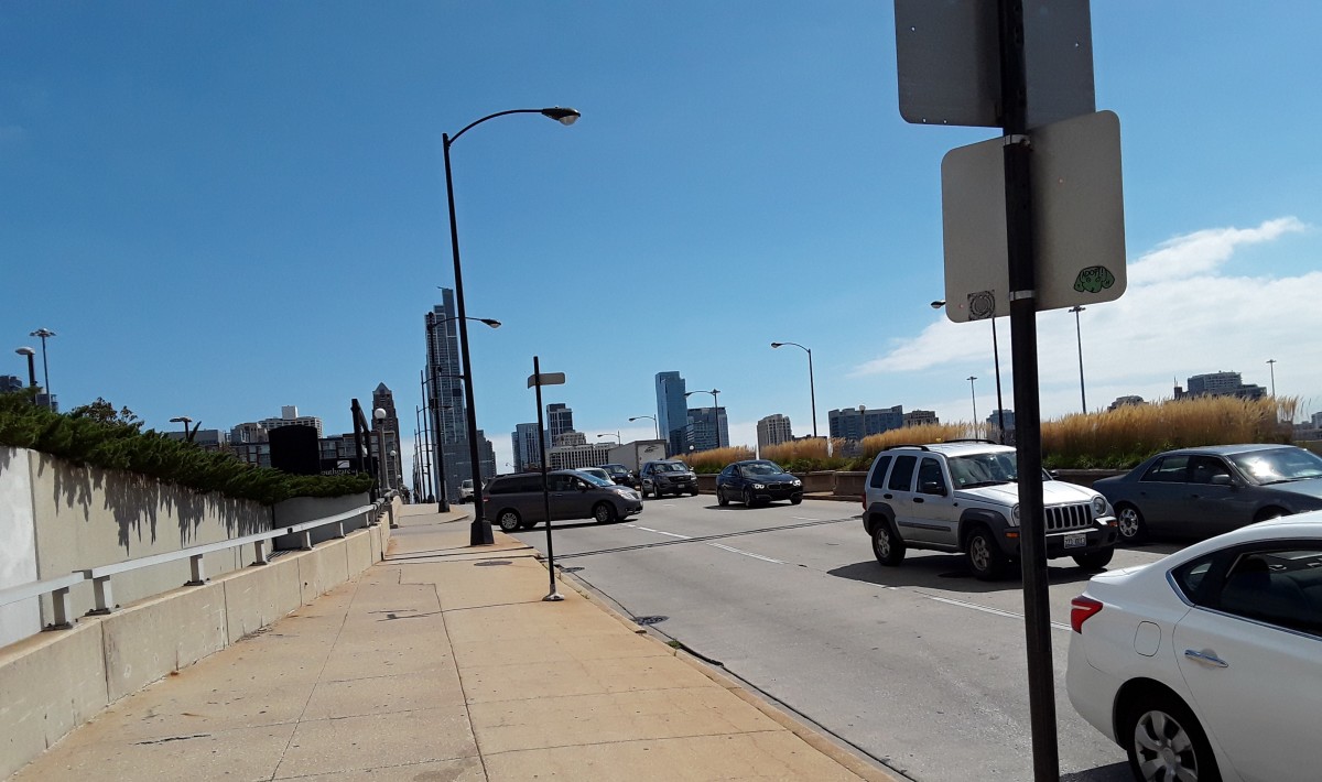 The Chicago Drivers' Guide to Rideshare Street Smarts The Lake's Edge