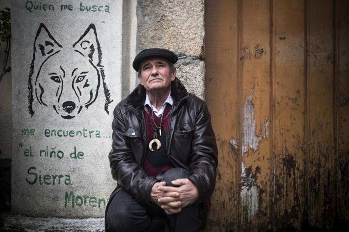 Marcos Rodríguez Pantoja: The Real Story of a Man Who Was Raised Among Wolves