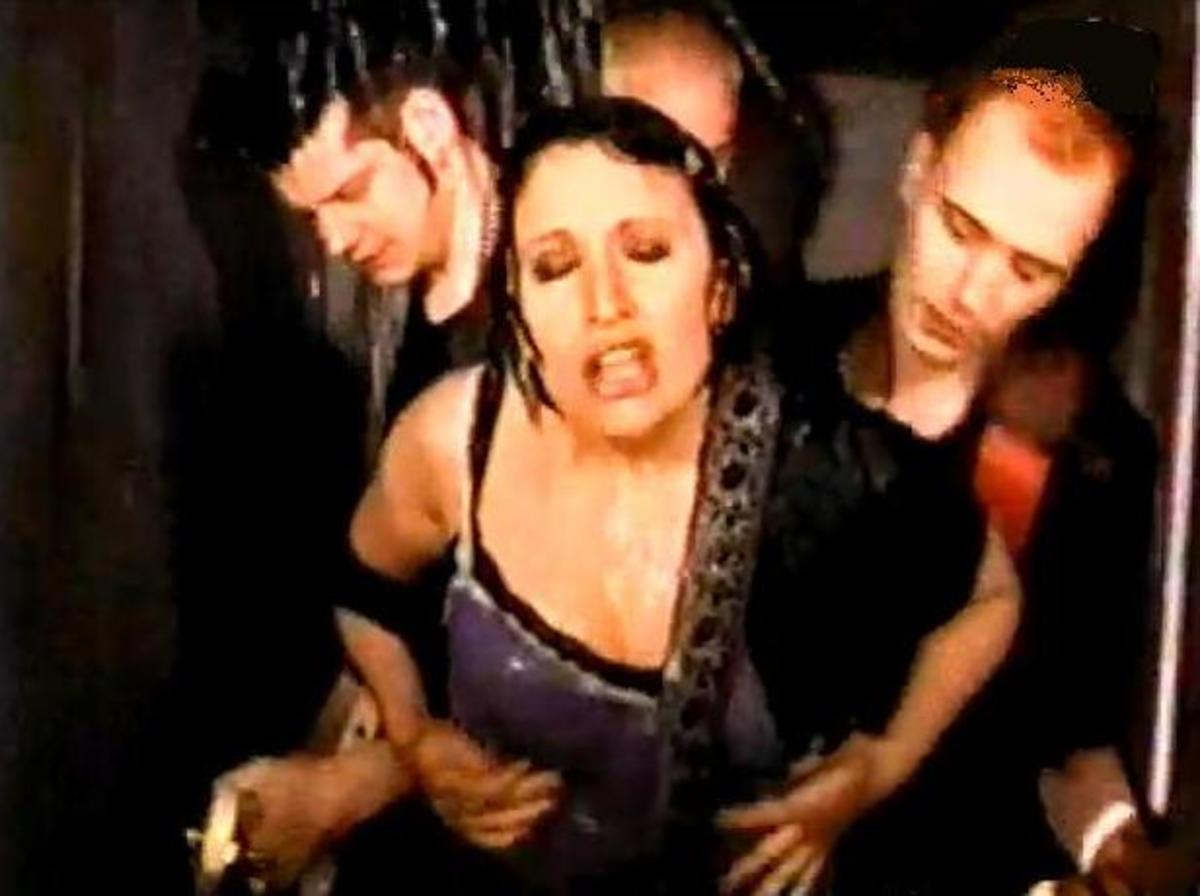 the-50-sexiest-music-videos-of-the-90s