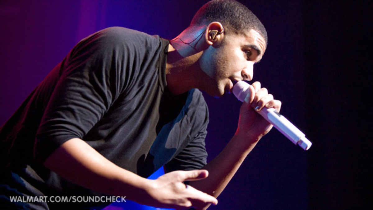 Hip-hop artist Drake performing
