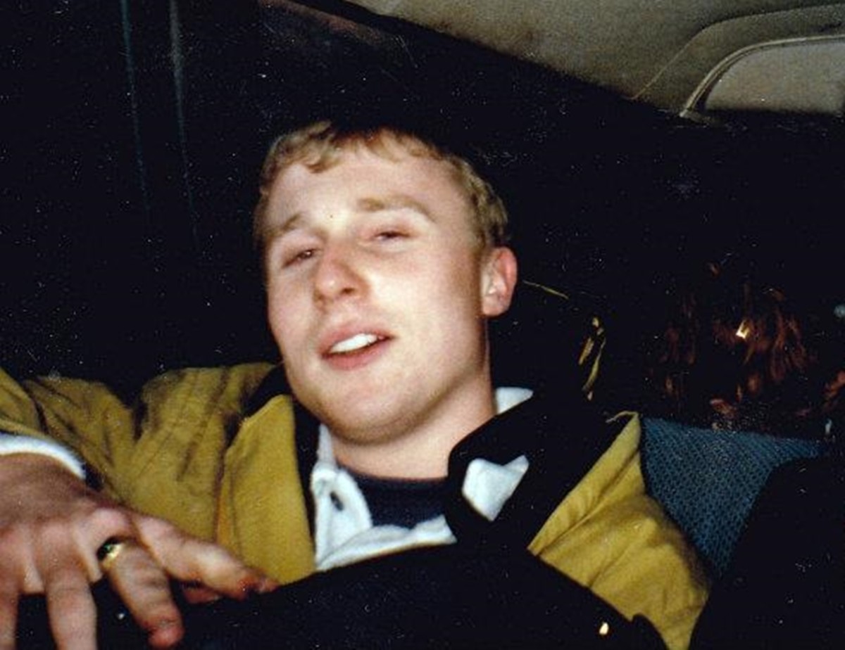 Andy Howard, a friend from my home town, in my car after Monroes (1990).
