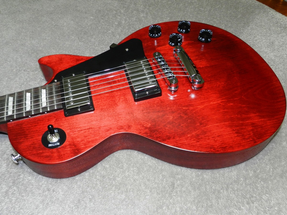 The Gibson Les Paul Studio Faded T is a simple guitar, but don't let that fool you!