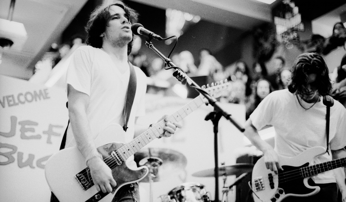 The 10 Best Jeff Buckley Songs You've Never Heard Of