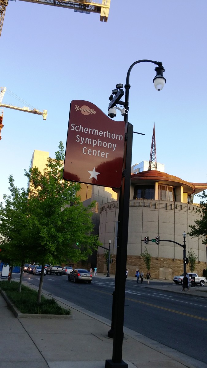 Schirmerhorn Symphony Center—a lovely evening in Nashville waiting for the symphony to begin.