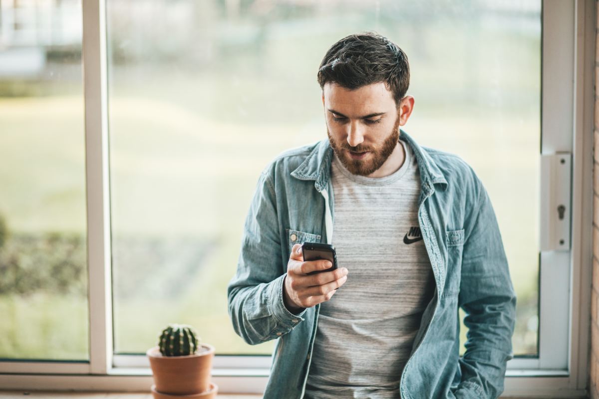 Is he texting his ex? Some people have great relationships with their former partners, but in some cases, it might raise some red flags.